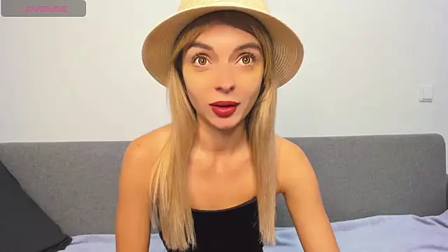  ellen meow  online show from 21, 3, 2025