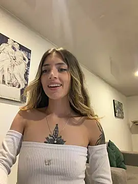 Snapshot of IsadoraGalle_ chatting on 14, 6, 2026 IsadoraGalle online show from 14, 6, 2026