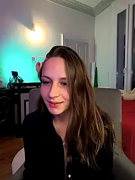 emma4xxx online show from 28, 12, 2024