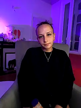 emma4xxx online show from 14, 3, 2025