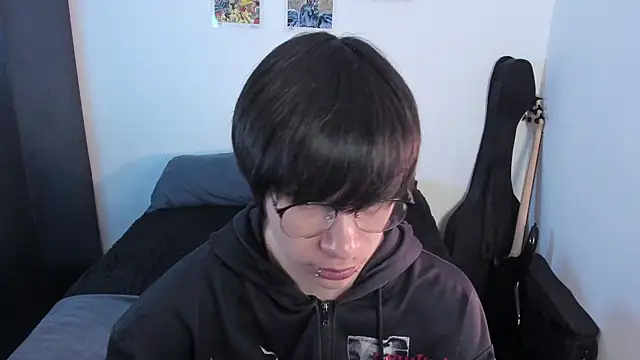 Aventure Twinks online show from 16, 5, 2026