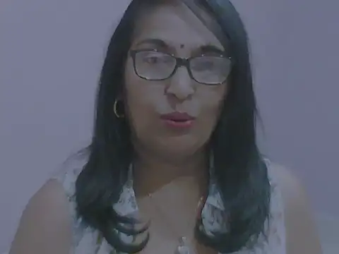 Snapshot of sexy69hotmum chatting on 5, 12, 2024 sexy69hotmum online show from 5, 12, 2024