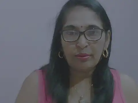Snapshot of sexy69hotmum chatting on 7, 12, 2024 sexy69hotmum online show from 7, 12, 2024