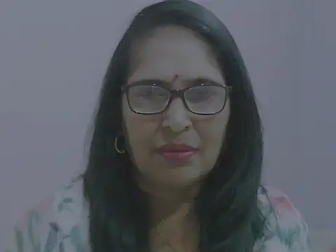 Snapshot of sexy69hotmum chatting on 8, 12, 2024 sexy69hotmum online show from 8, 12, 2024