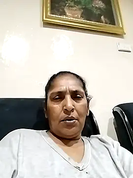Snapshot of sexy69hotmum chatting on 31, 12, 2024 sexy69hotmum online show from 31, 12, 2024