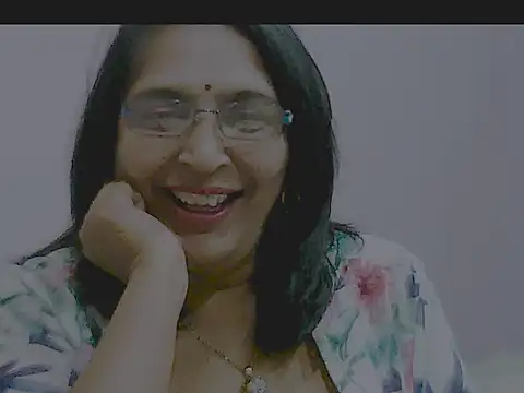 Snapshot of sexy69hotmum chatting on 7, 3, 2025 sexy69hotmum online show from 7, 3, 2025