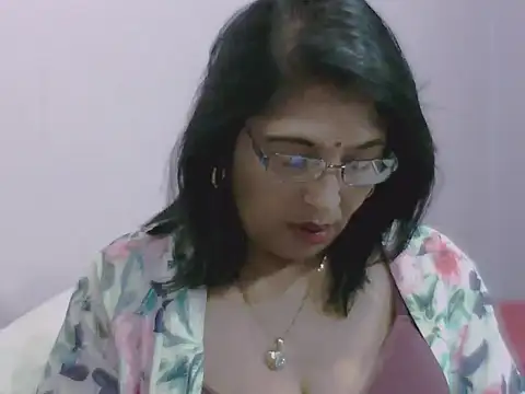 Snapshot of sexy69hotmum chatting on 5, 10, 2025 sexy69hotmum online show from 5, 10, 2025