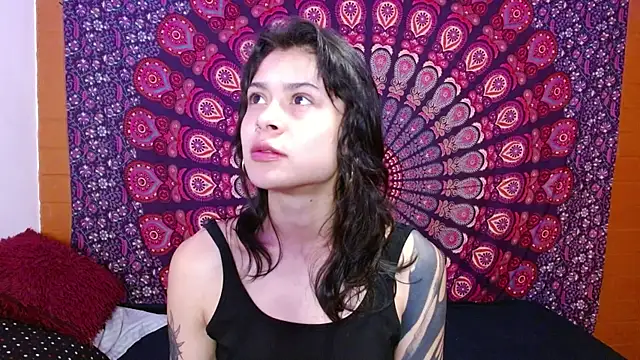 Snapshot of AbbySccott chatting on 21, 10, 2025 AbbySccott online show from 21, 10, 2025