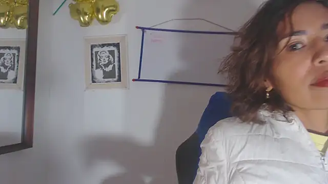 Snapshot of fantasty_nylon chatting on 29, 1, 2025 fantasty nylon online show from 29, 1, 2025