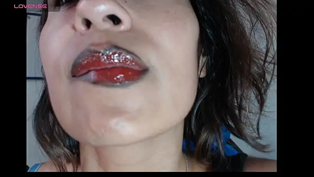 Snapshot of fantasty_nylon chatting on 7, 2, 2025 fantasty nylon online show from 7, 2, 2025