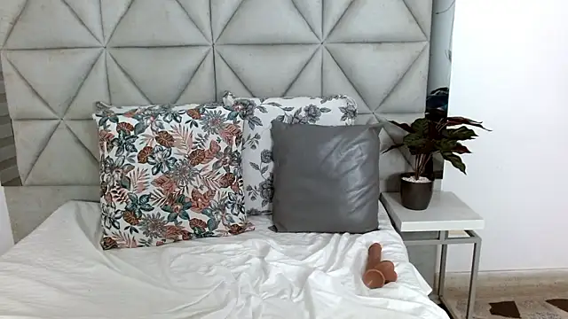 nina pons online show from 3, 12, 2024