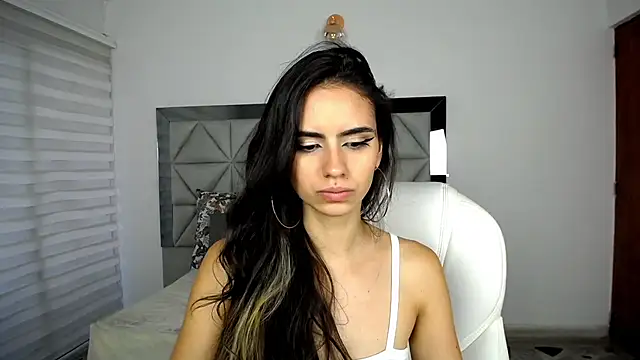 nina pons online show from 13, 1, 2025