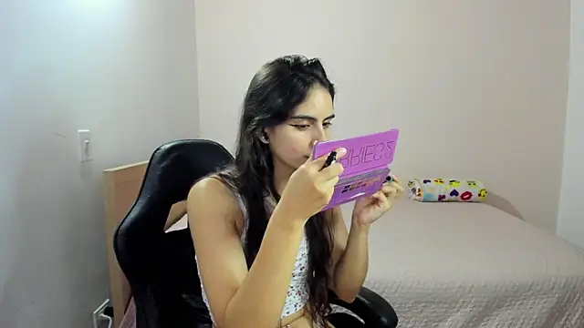 Snapshot of nina_pons chatting on 28, 5, 2026 nina pons online show from 28, 5, 2026