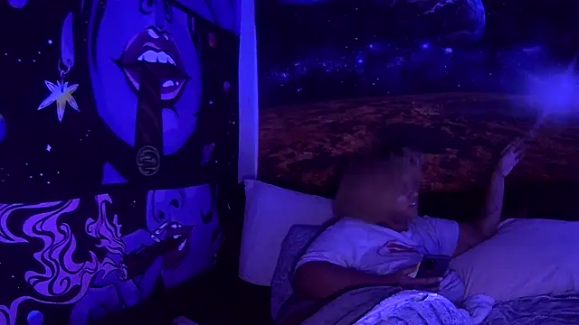 AutumnHart online show from 10, 12, 2024