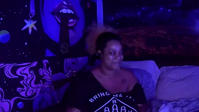 AutumnHart online show from 12, 12, 2024