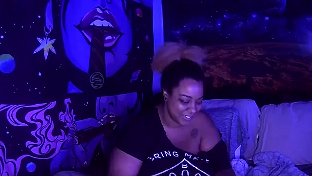 AutumnHart online show from 13, 12, 2024