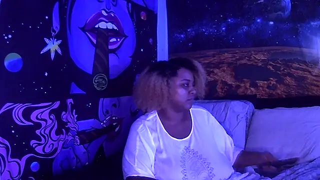 AutumnHart online show from 16, 12, 2024