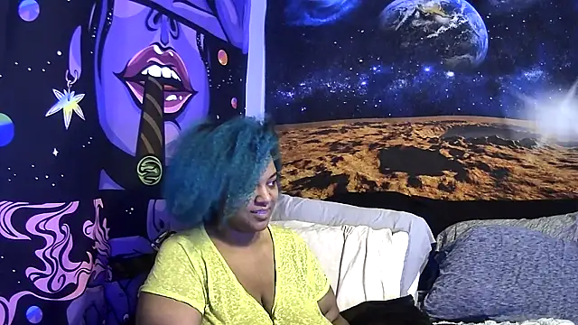 AutumnHart online show from 2, 1, 2025