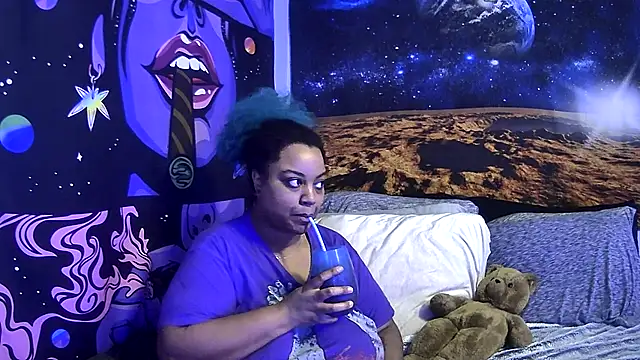 AutumnHart online show from 7, 1, 2025