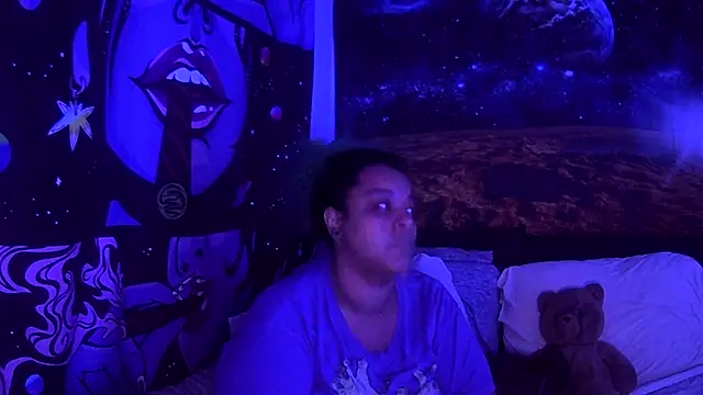 AutumnHart online show from 8, 1, 2025