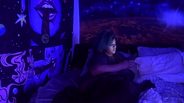 AutumnHart online show from 10, 1, 2025