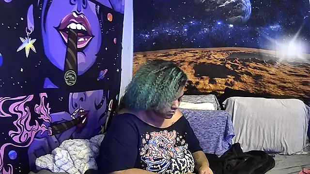 AutumnHart online show from 6, 2, 2025