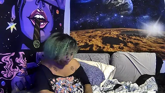 AutumnHart online show from 8, 2, 2025