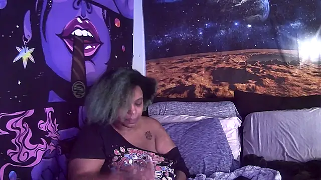 AutumnHart online show from 8, 2, 2025