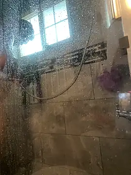 RoodoggXL online show from 6, 3, 2026