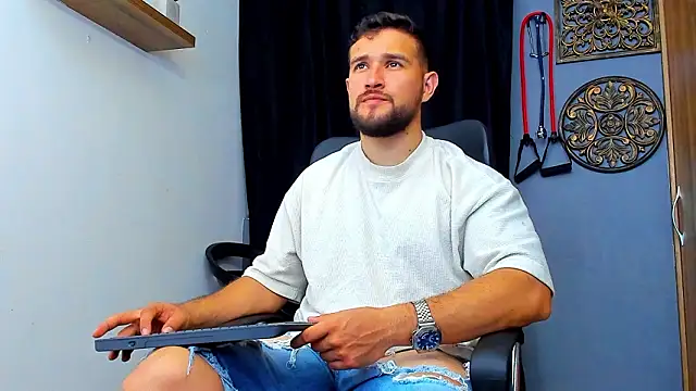 AndrewDiaz online show from 10, 2, 2026