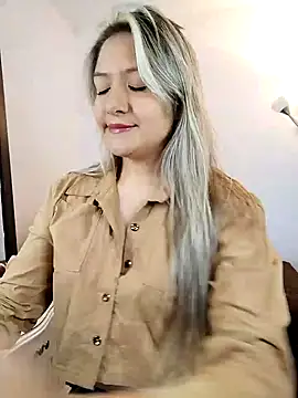 Snapshot of valeriahunter1 chatting on 26, 12, 2024 valeriahunter1 online show from 26, 12, 2024