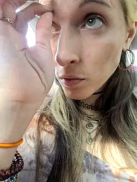 SmokeShow686 online show from 2, 3, 2025