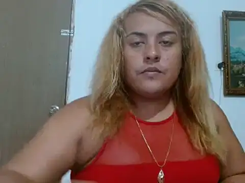 KIARAMARSHALLWELLZ online show from 1, 2, 2025