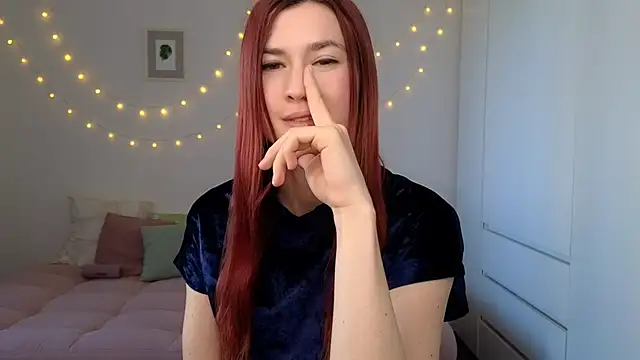 Snapshot of AliciaNewell chatting on 30, 4, 2026 AliciaNewell online show from 30, 4, 2026