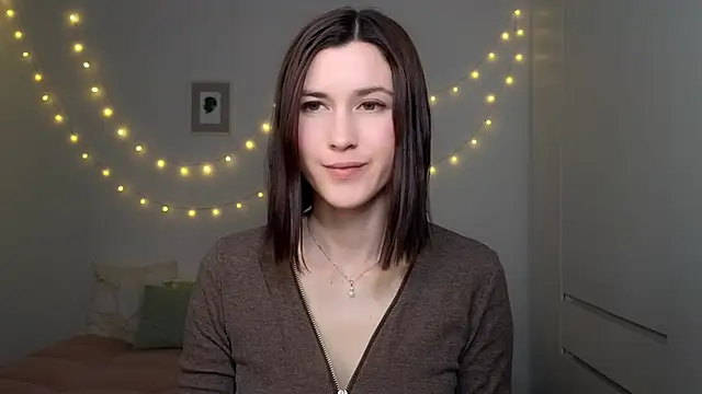 Snapshot of AliciaNewell chatting on 28, 5, 2026 AliciaNewell online show from 28, 5, 2026
