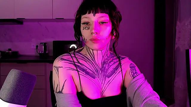 tradishka online show from 6, 2, 2025