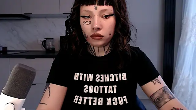 tradishka online show from 14, 2, 2025