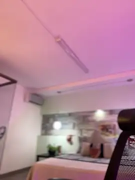 Emilia Bakerr online show from 11, 12, 2024