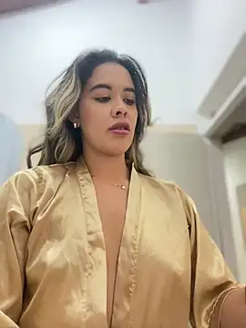 Emilia Bakerr online show from 3, 3, 2025