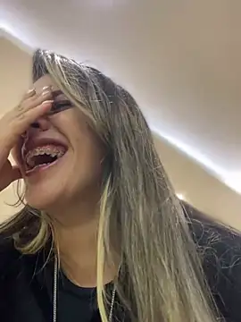 Emilia Bakerr online show from 20, 3, 2025