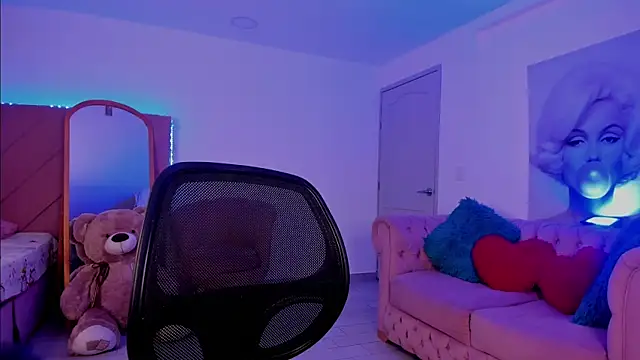 Marily Daniela  online show from 21, 9, 2025