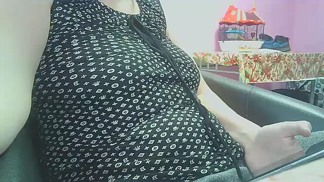 Lucinka1 online show from 6, 1, 2025