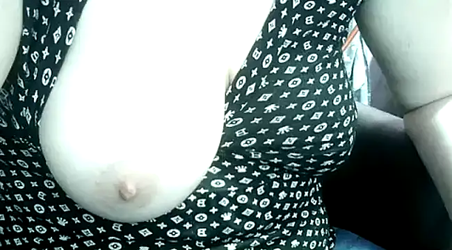 Lucinka1 online show from 15, 1, 2025