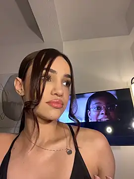 Snapshot of AllieEvans chatting on 19, 5, 2026 AllieEvans online show from 19, 5, 2026