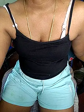 Snapshot of Telugu_ammayi_pooja chatting on 6, 10, 2025 Telugu ammayi pooja online show from 6, 10, 2025
