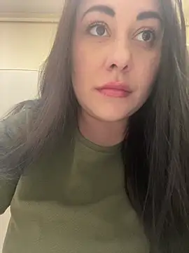 DaisyStreet online show from 9, 4, 2026