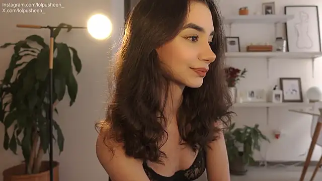 JulietteDee online show from 6, 2, 2026