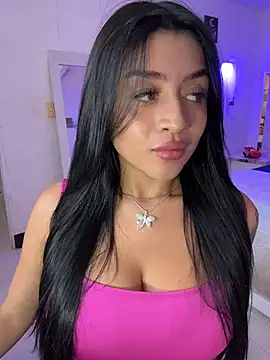 lucianaroy online show from 8, 11, 2025