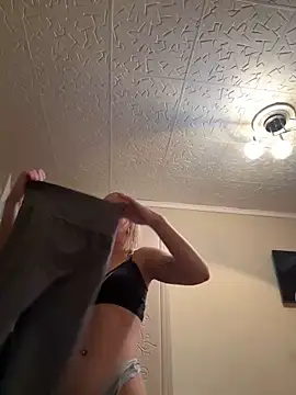 LikaCat online show from 30, 1, 2025