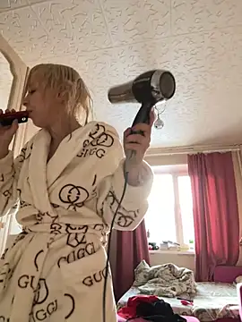 LikaCat online show from 28, 2, 2025